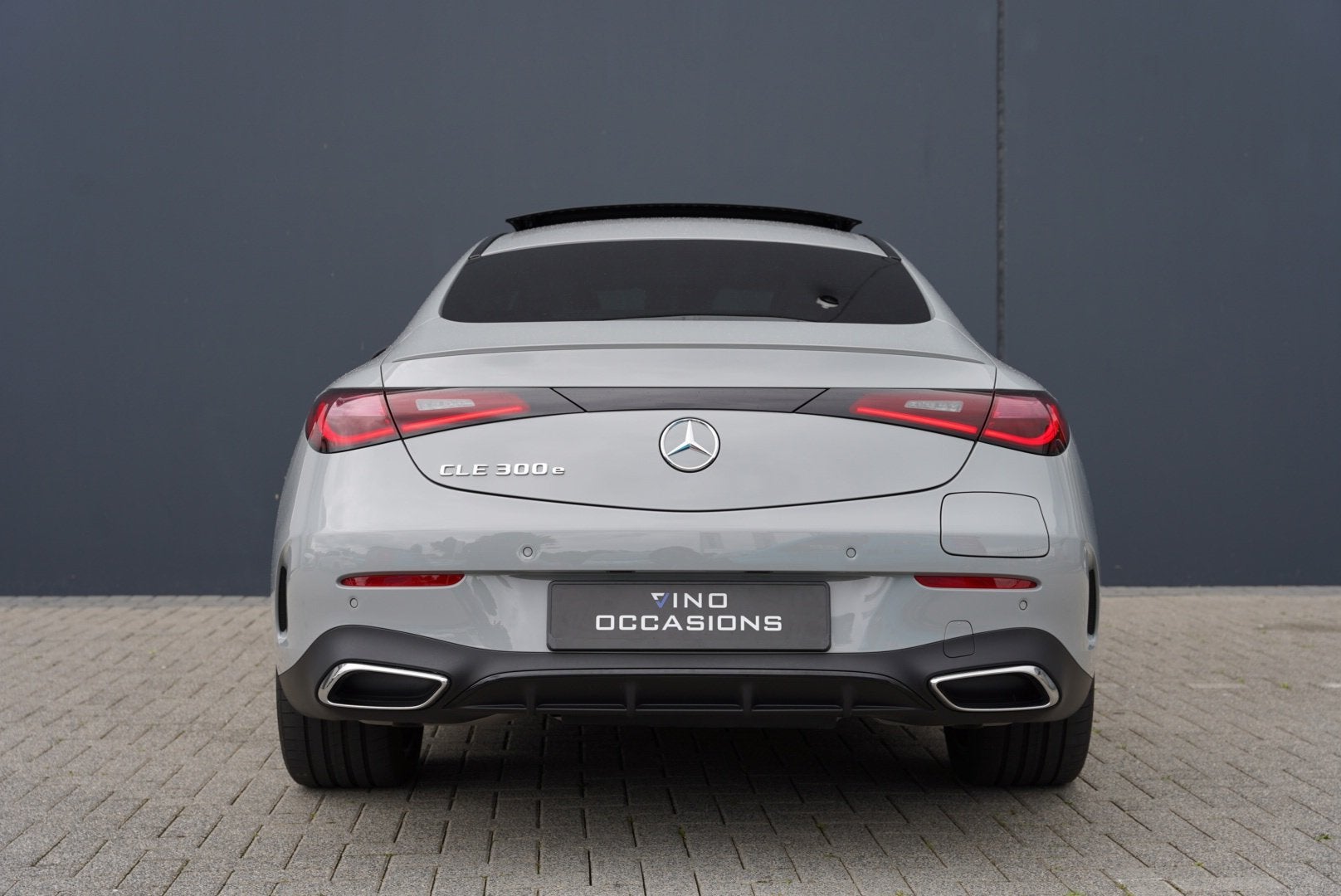 Foto 4 van Mercedes-Benz CLE Coupé 300 e AMG |Pano|Burmester|Memory|36