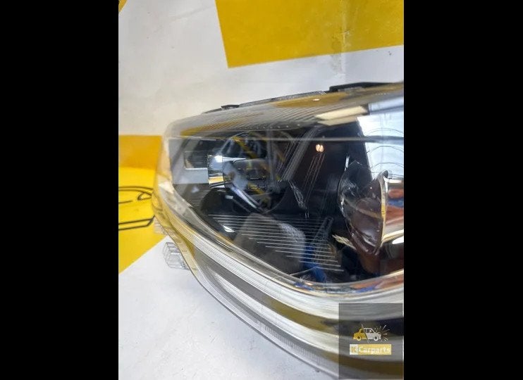 Koplamp VW Polo 2G FACELIFT IQ.LIGHT Links 2G1941035L, Auto-onderdelen, Gebruikt, Volkswagen, Volkswagen AG, Berliner Ring 2
38440  Wolfsburg, DE