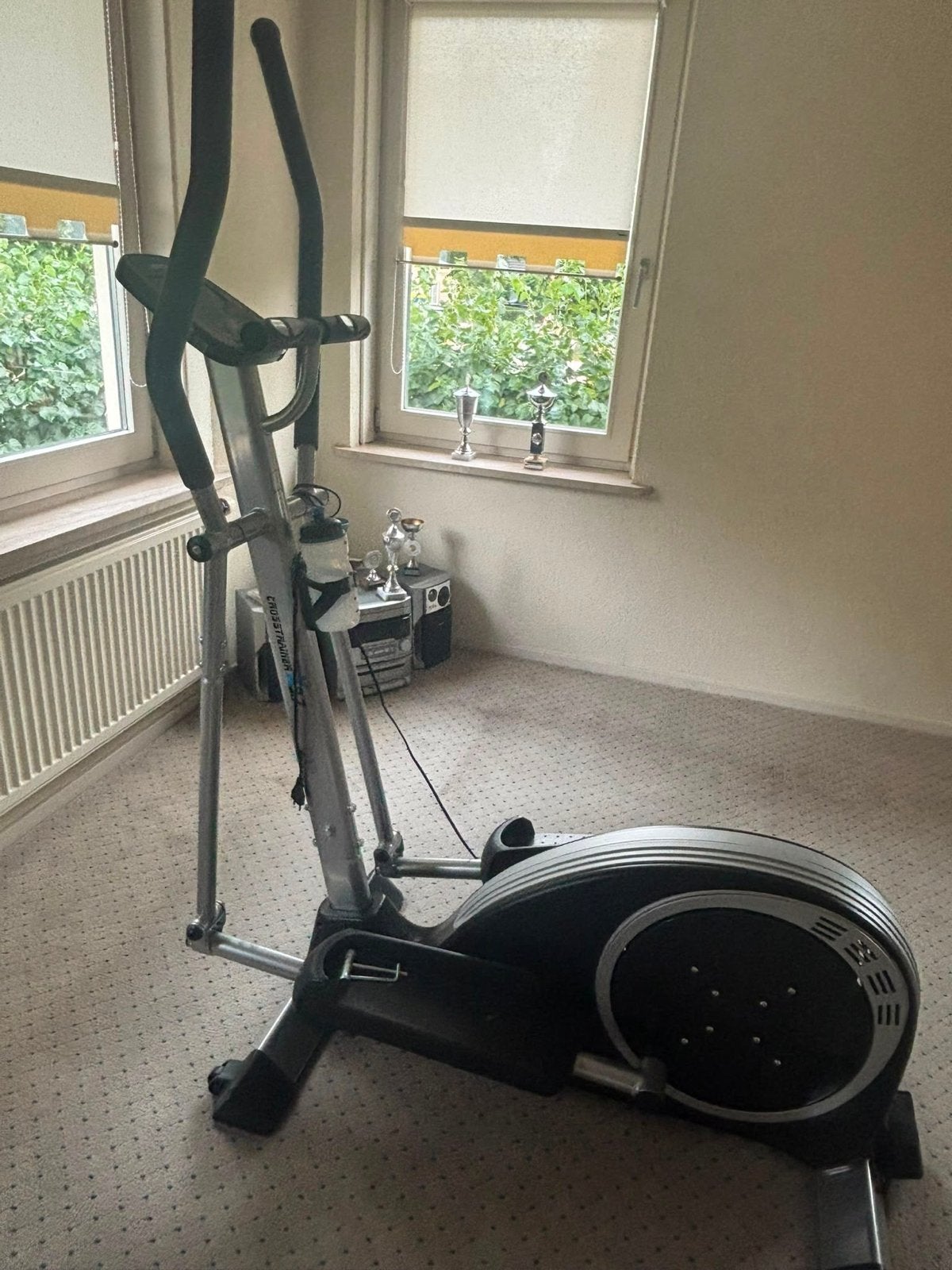 Crosstrainer X9.7 - Zo goed als nieuw, Ophalen, Zo goed als nieuw, Armen, Crosstrainer