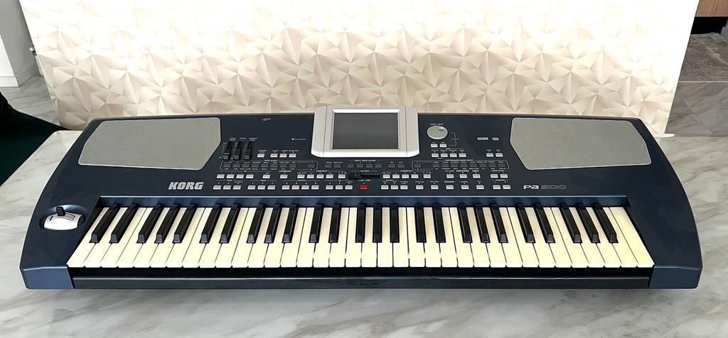 Korg PA500, Muziek en Instrumenten, Keyboards, Zo goed als nieuw, 61 toetsen, Korg, Ophalen