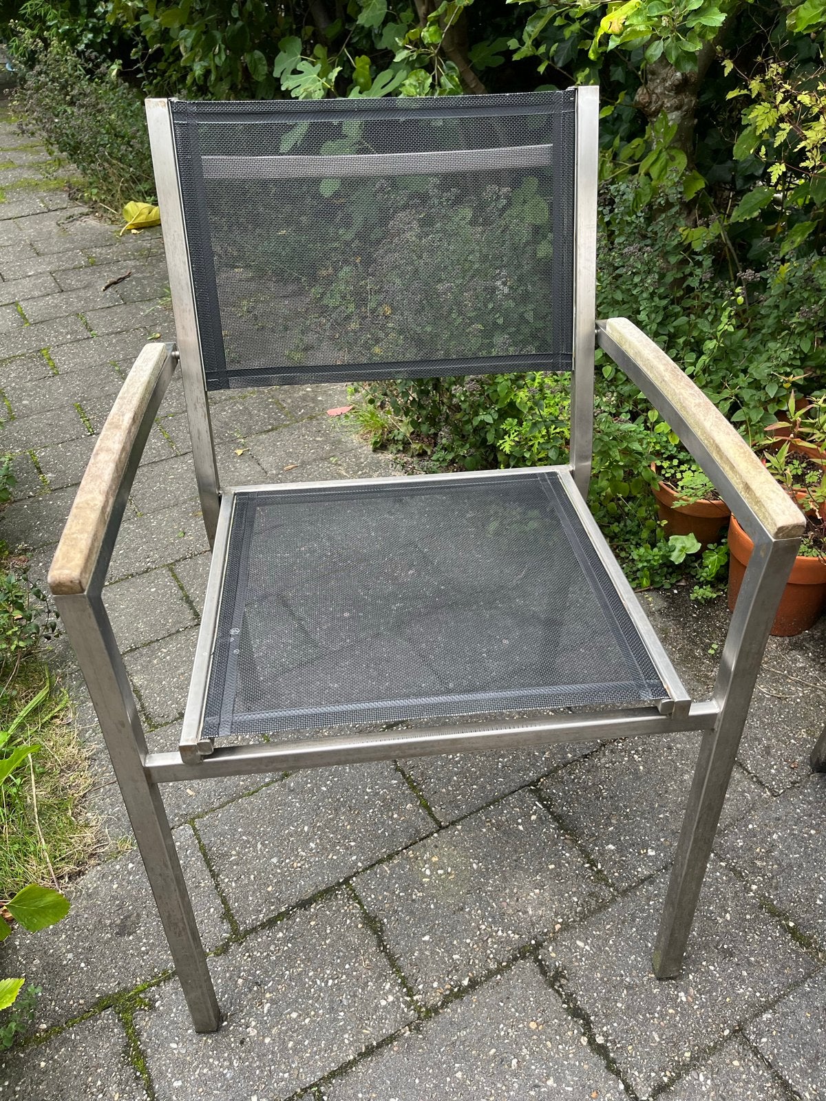 Stapelbare tuinstoelen RVS met teakhouten leuningen, Ophalen, Gebruikt, Rvs, Stapelbaar