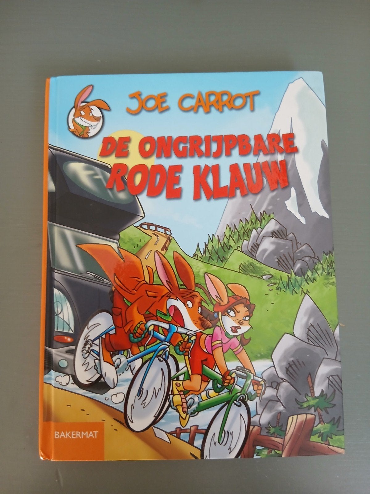 De ongrijpbare rode klauw - Joe Carrot, Boeken, Ophalen of Verzenden