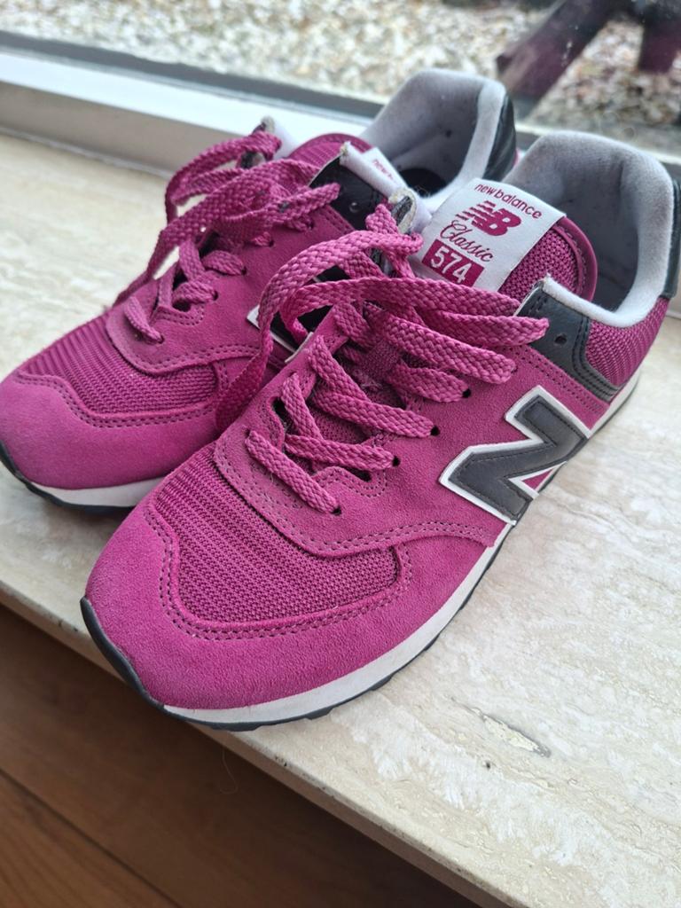 Sneakers new balance 40 roze zwart 574, Ophalen of Verzenden, Zo goed als nieuw, Roze, Sneakers of Gympen