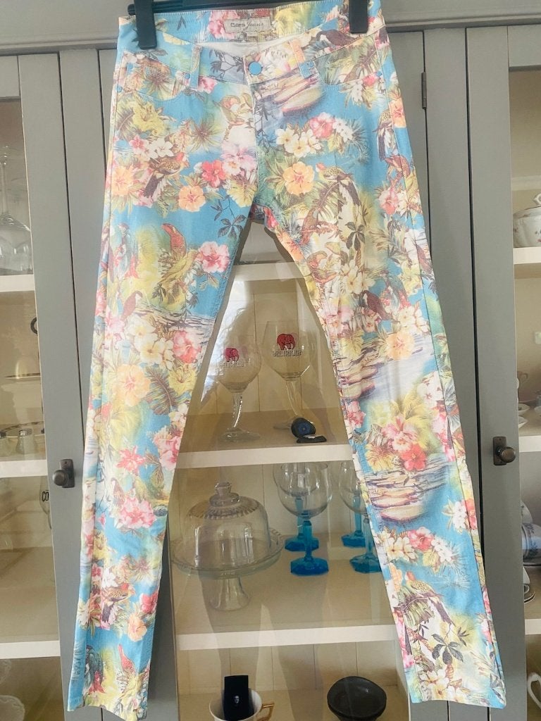 Broek Cars vogels en bloemen pastel maat 38 zgan, Maat 38/40 (M), Overige kleuren, Ophalen of Verzenden, Zo goed als nieuw