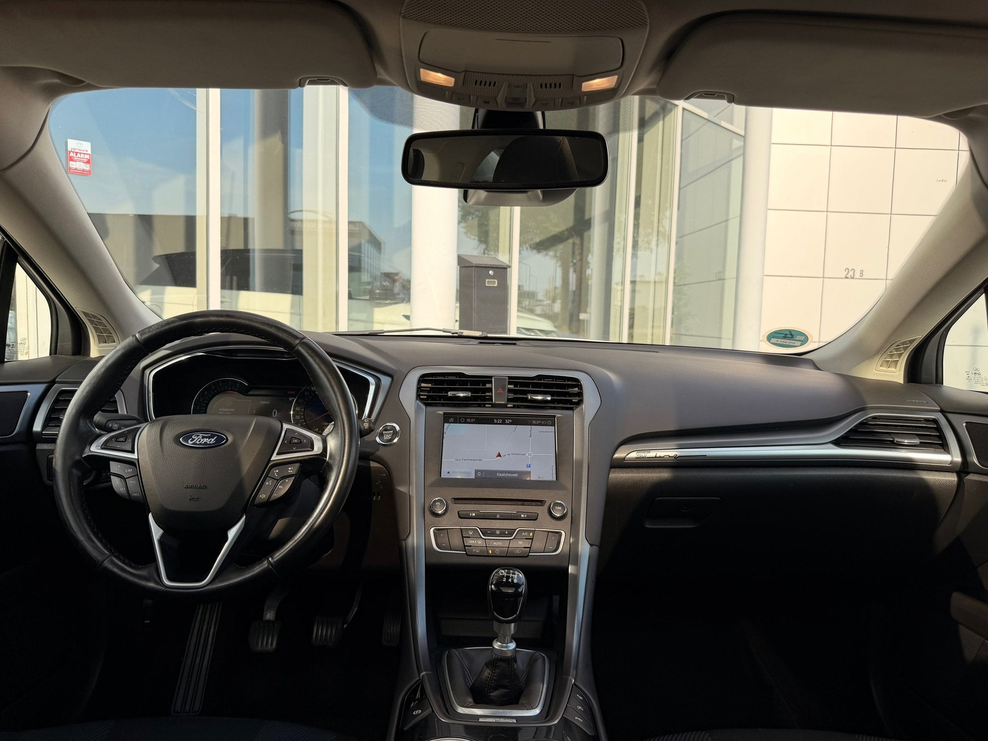 Ford Mondeo 1.5 Titanium|Camera|Pano|keyless|Led|Navi|Nap|de, Parkeersensor, 4 cilinders, Wit, Origineel Nederlands