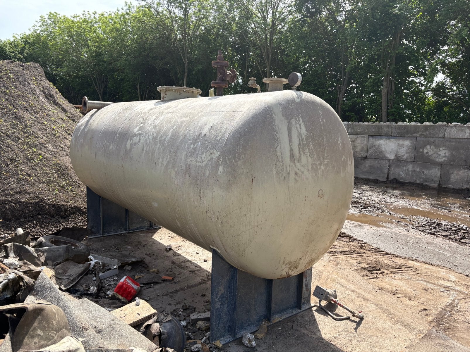 Bovengrondse stalen watertank, opslagtank, Ophalen, Gebruikt, 150 liter of meer, .