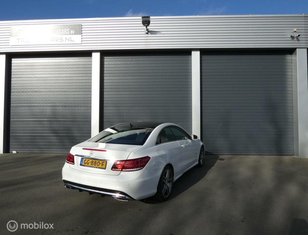 Mercedes E-klasse Coupé 200/LAGE KMSTAND NAP/100%onderhoude, Auto's, Automaat, Achterwielaandrijving, Euro 6, 4 cilinders