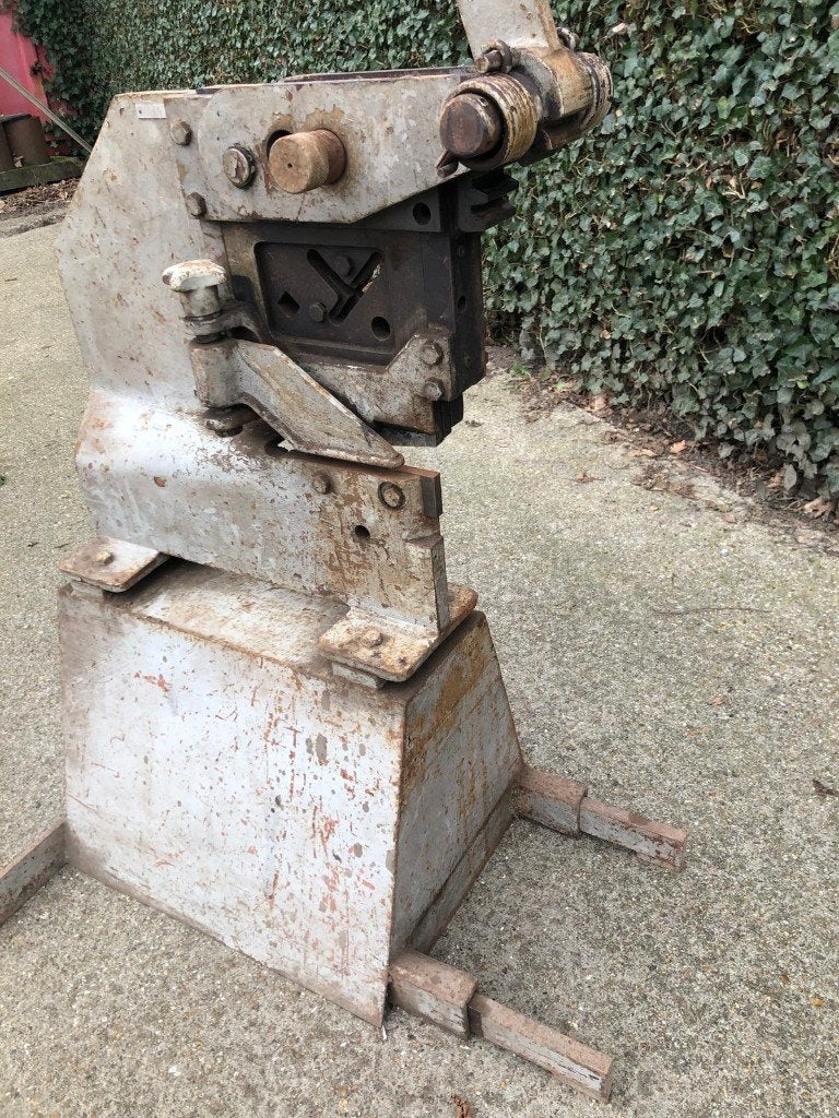 Peddinghaus hefboom metaalschaar op voet, Ophalen, Gebruikt