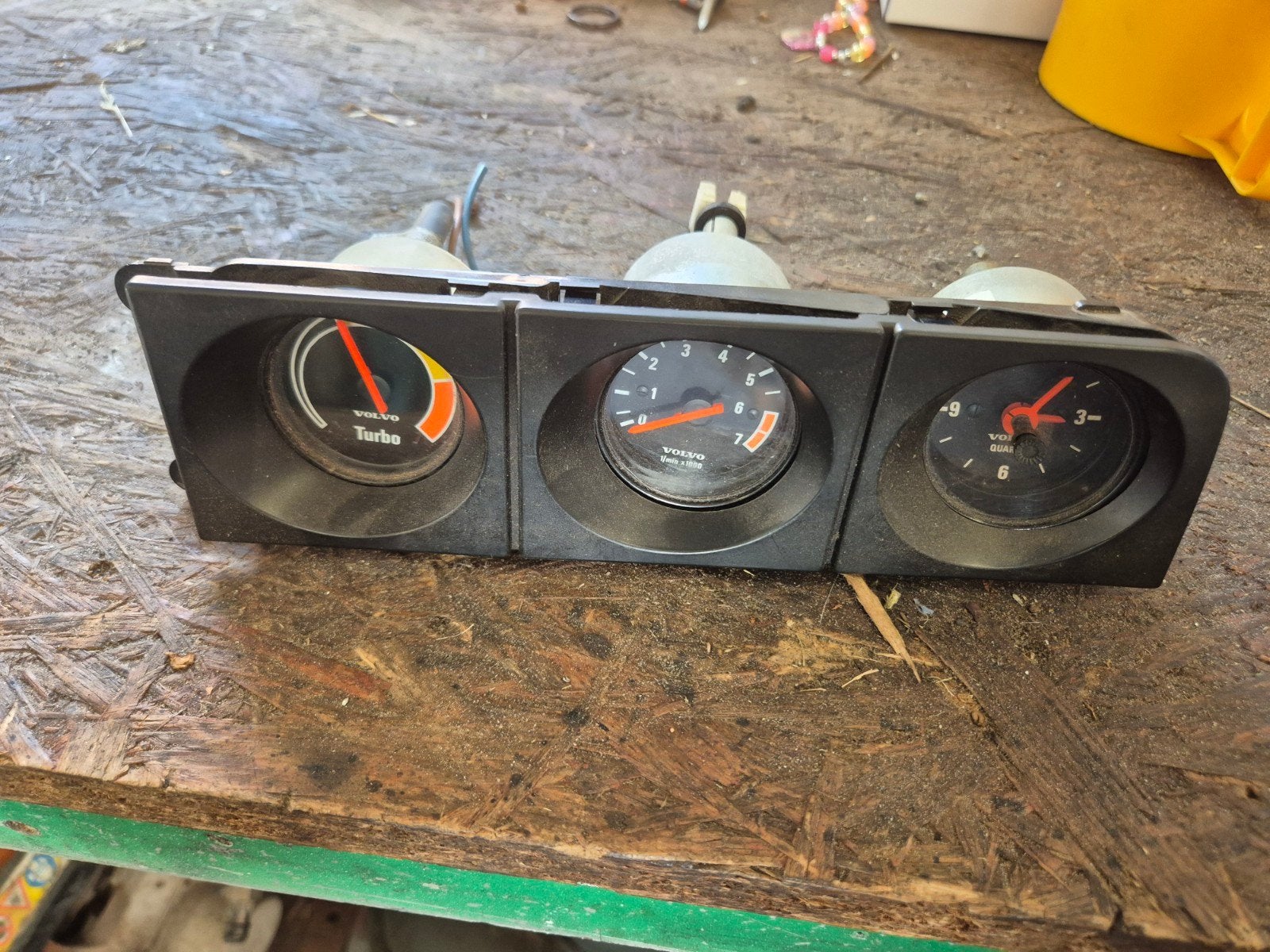 Meterset volvo 240/244/245 orgineel en dashboard scheur vrij, Ophalen, Volvo