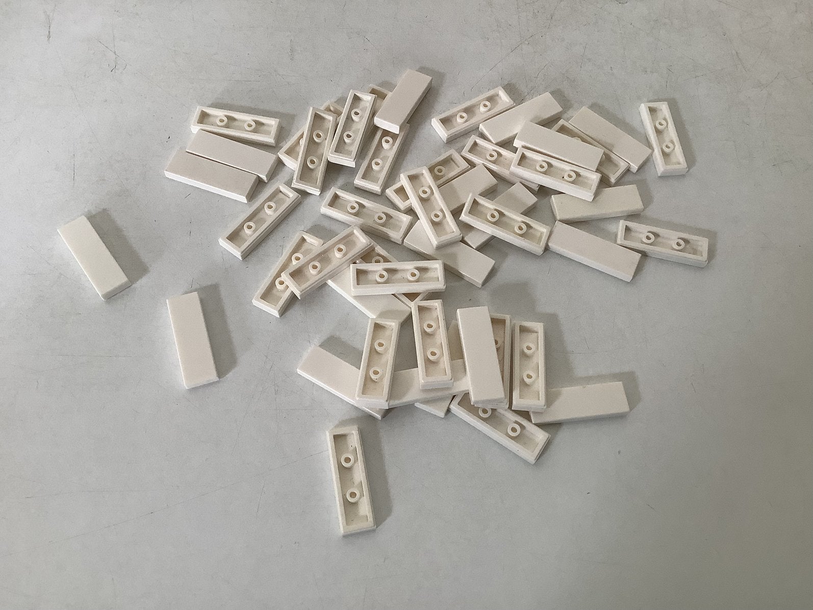 Lego tegel 1x3 wit, Ophalen of Verzenden, Gebruikt, Losse stenen, Lego