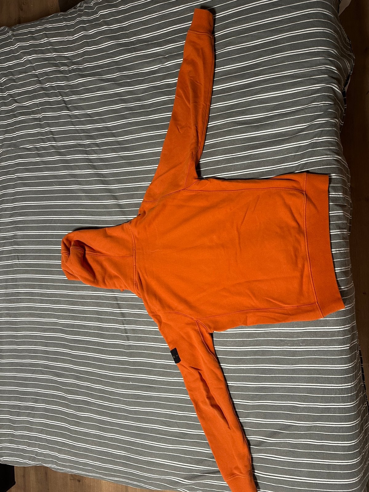 Stone Island Hoodie oranje maat M, Ophalen of Verzenden, Zo goed als nieuw, Maat 48/50 (M), Oranje