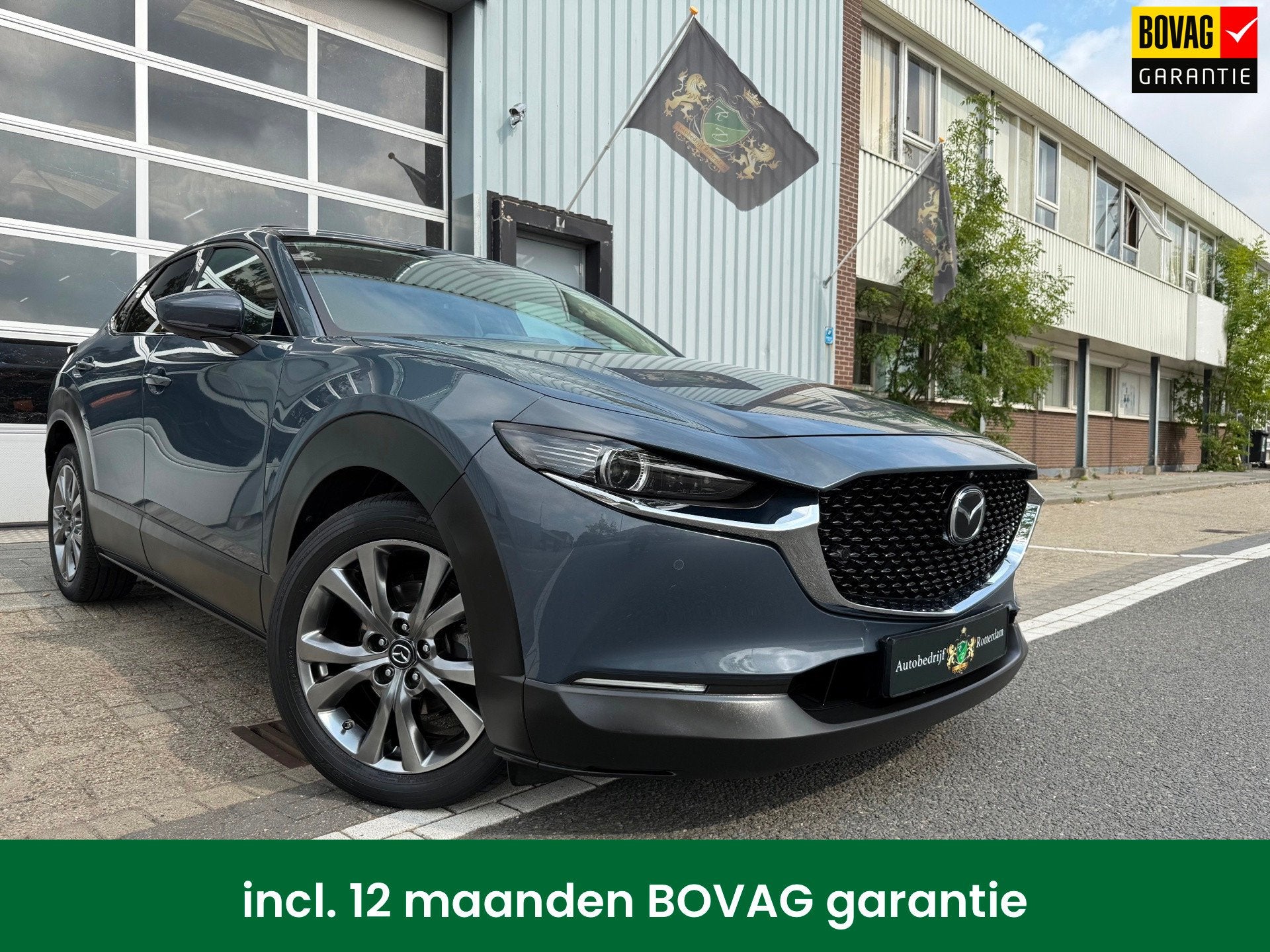 Mazda CX-30 2.0 e-SkyActiv-X M Hybrid Luxury BOSE/LEER/PANO, Gebruikt, SUV of Terreinwagen, Zilver of Grijs, 1430 kg