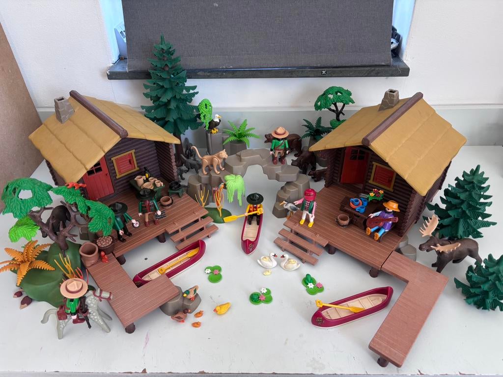 Playmobil Wildlife blokhut Rangers wilde dieren eland, Ophalen of Verzenden, Zo goed als nieuw, Complete set