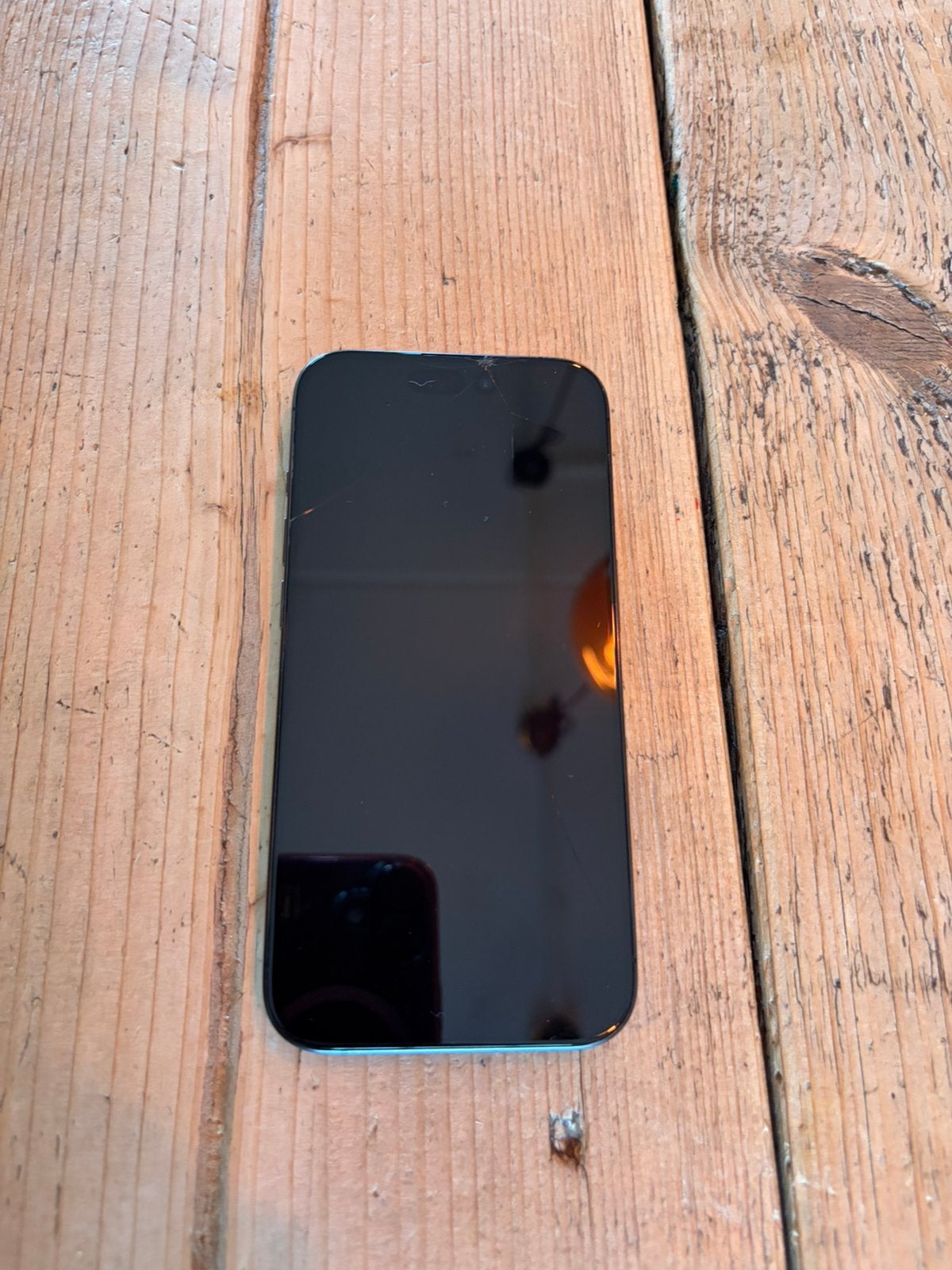 Iphone 15 pro donkerblauw, Telecommunicatie, Mobiele telefoons | Apple iPhone, Ophalen, Blauw, 88 %, Zonder simlock