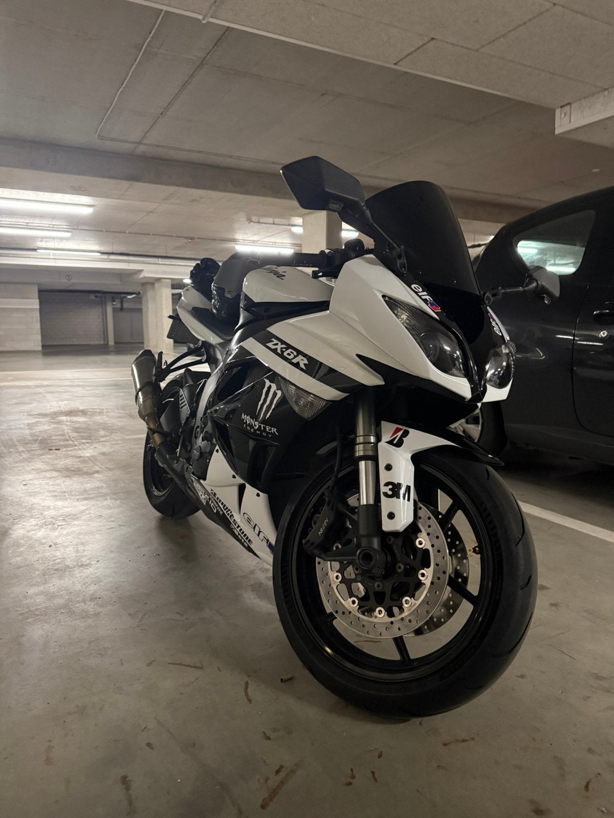 Kawasaki ZX6-R 2009 A2, Motoren, LED Verlichting, 4 cilinders, Gebruikt, Minimaal motorrijbewijs A2