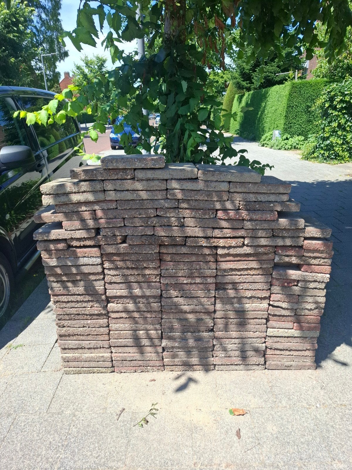 Gratis 30x30 10m2 afhalen zonder afspraak, Tuin en Terras, Ophalen, Gebruikt, 10 m² of meer, Beton