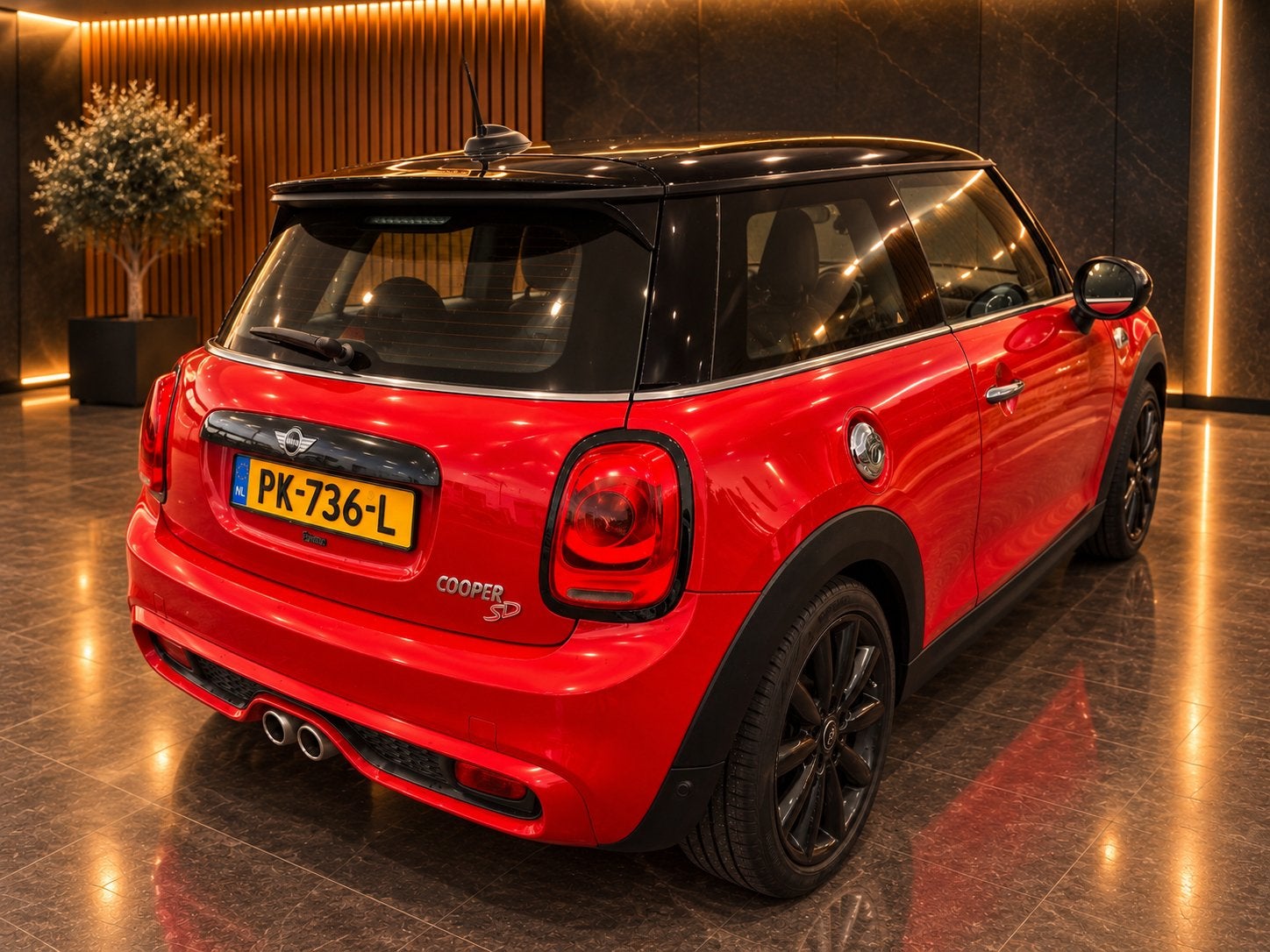 MINI Cooper SD 170PK AUT | JCW | PANO | HK | HUD | NAP, Auto's, 1995 cc, 4 cilinders, 1165 kg, 4 stoelen