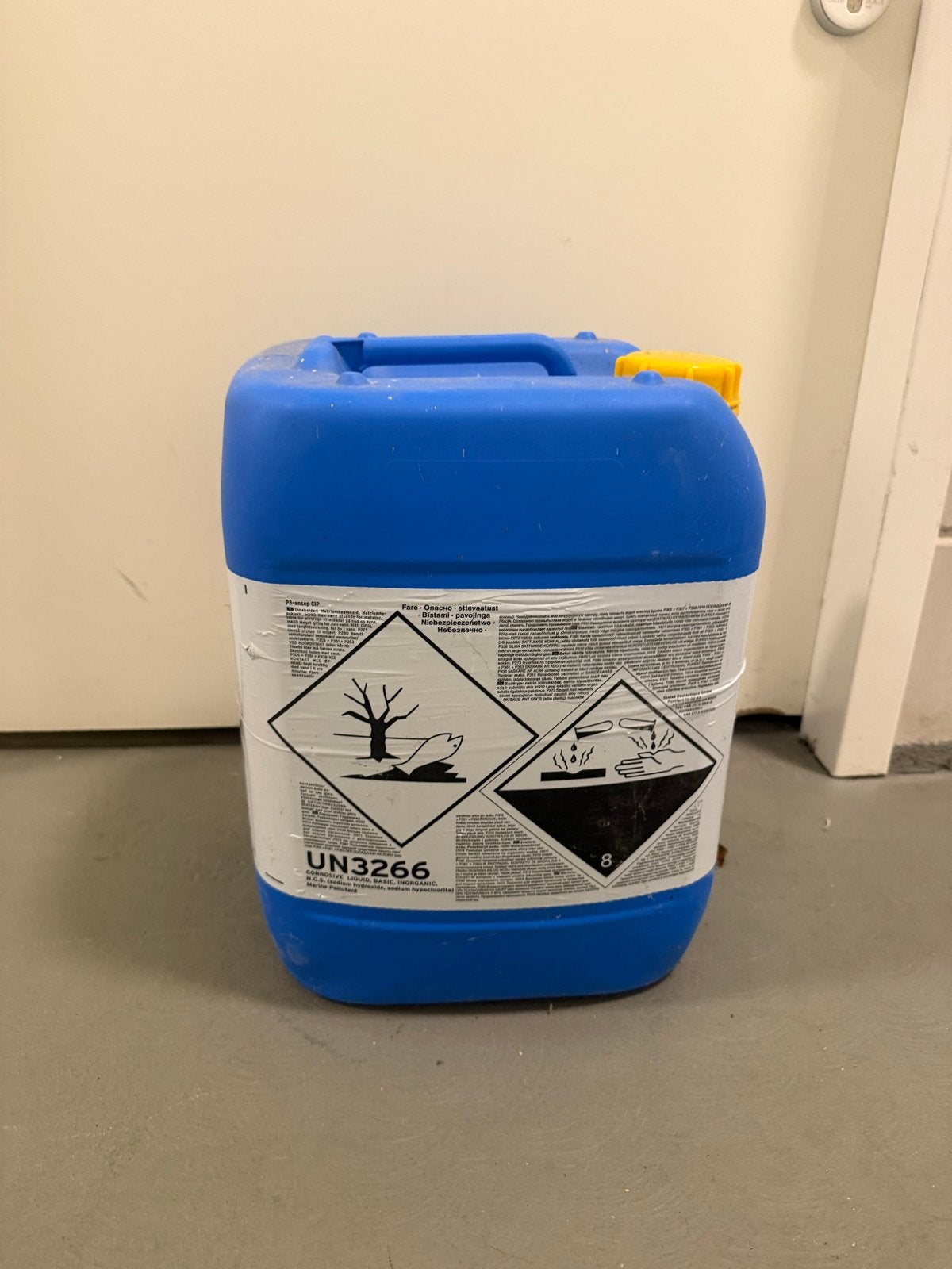 UN3266 24 Liter, Ophalen, Schoonmaakmiddel