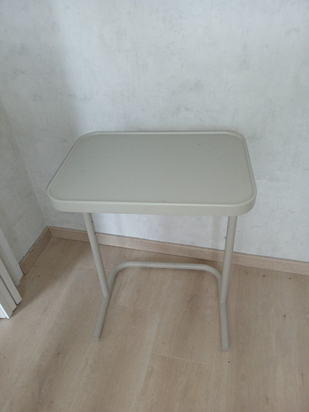 laptoptafel, Huis en Inrichting, Tafels | Bijzettafels, Ophalen, Rechthoekig, Minder dan 55 cm, 60 cm of meer