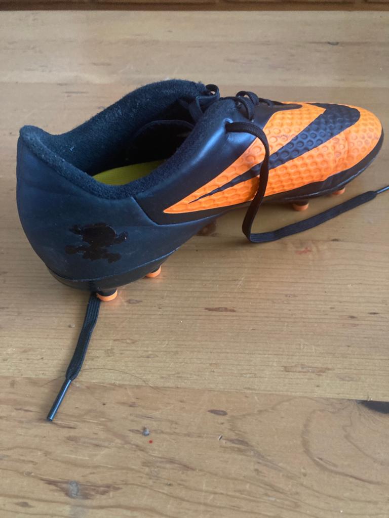 Nieuwe Nike voetbalschoenen, Ophalen, Maat XS of kleiner, Schoenen, Nieuw
