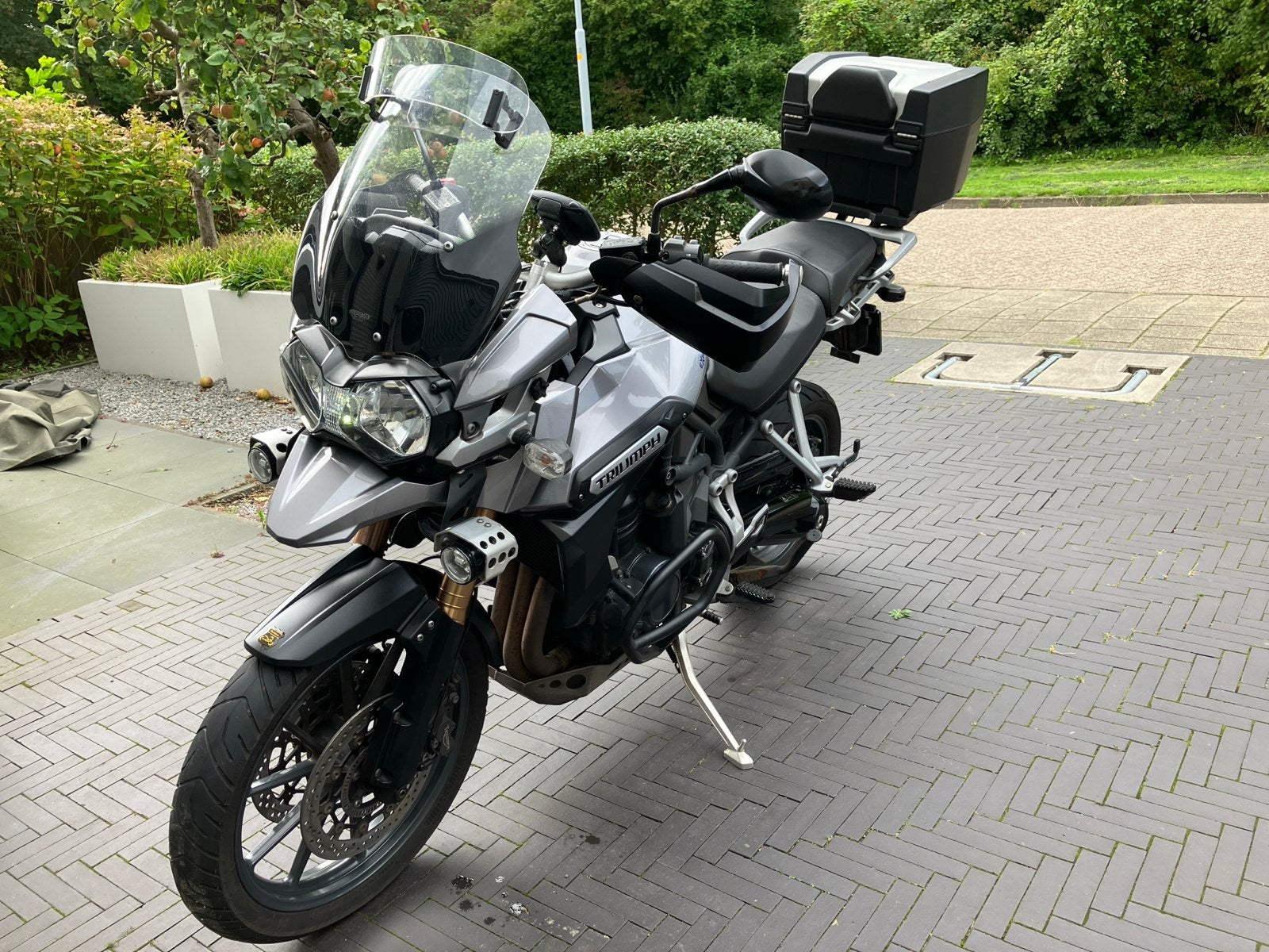 Triumph Tiger Explorer 1200, Cardan-aandrijving, Motorrijbewijs A, Gebruikt, 3 cilinders