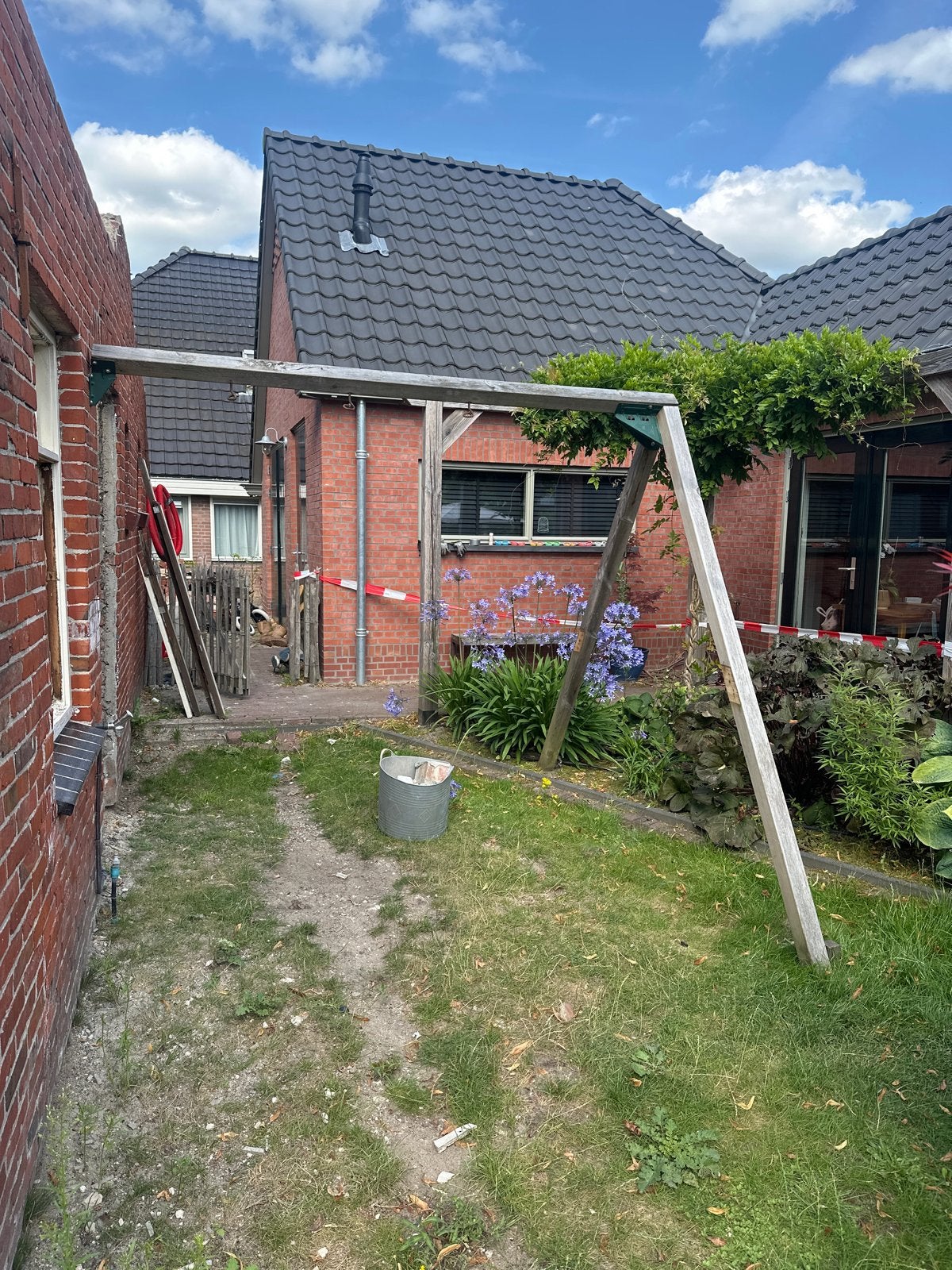 Gratis af te halen: Gebruikte muurschommel met nestschommel, Ophalen, Gebruikt, Schommel