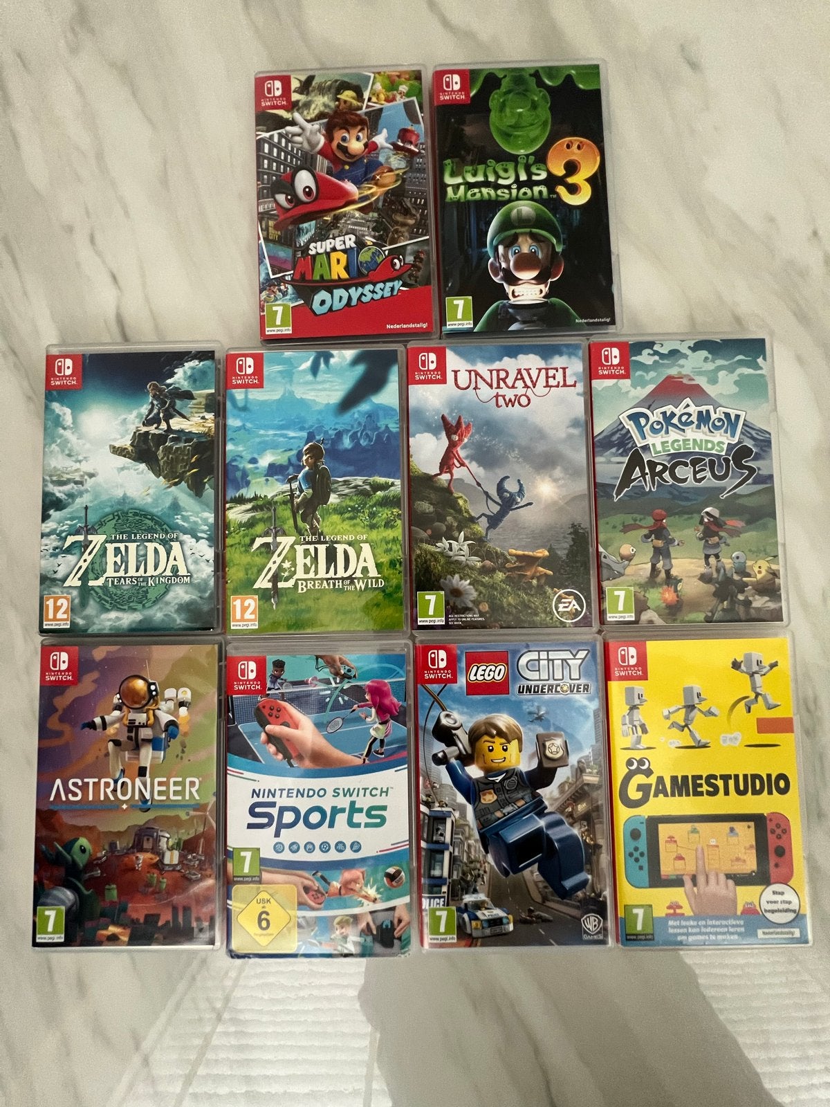 Nintendo Switch spellen 10 stuks (fysiek), Ophalen, Overige genres, Eén computer, Zo goed als nieuw