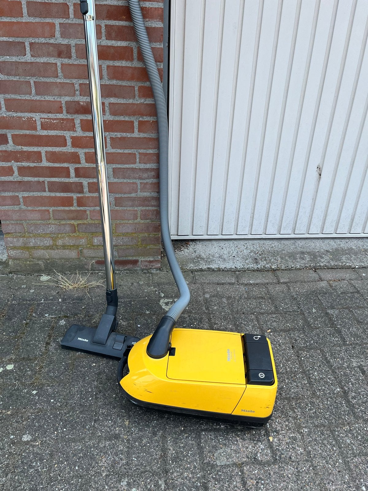 Miele stofzuiger de luxe S 246iAir Clean Plus, Gebruikt, Miele, Sledestofzuiger, Regelbare zuigkracht
