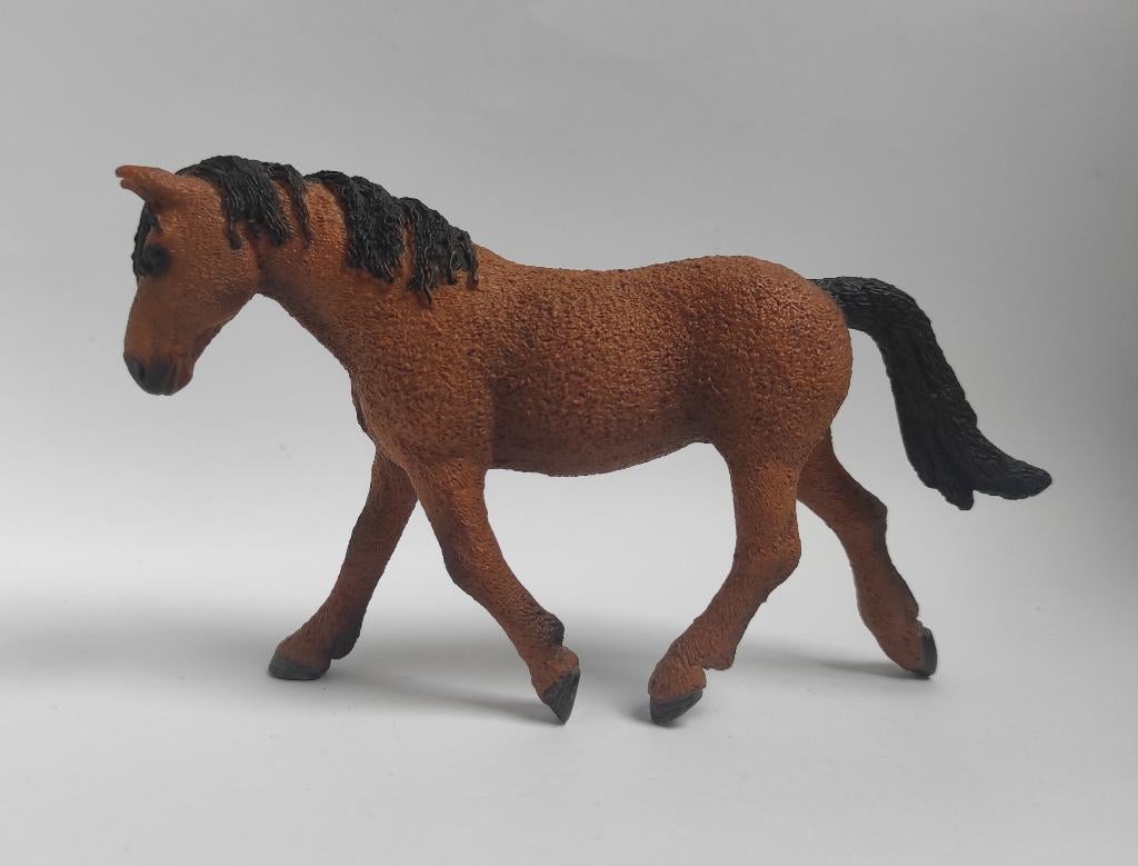 Schleich Curly Merrie, Verzenden, Nieuw, Paard, Beeldje of Figuurtje