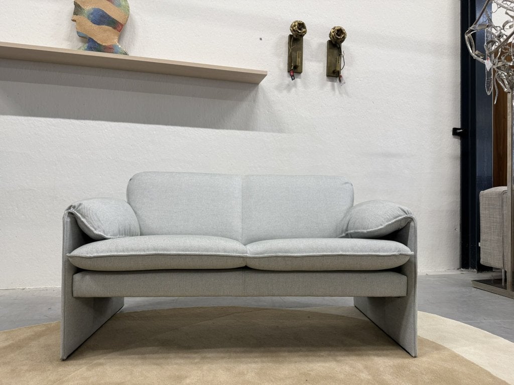 Nieuw Leolux Bora Bora 2 zits bank grijs stof 147