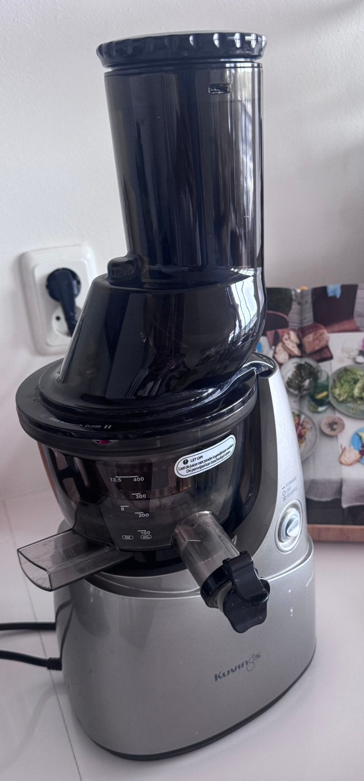 Kuving slowjuicer, Ophalen of Verzenden, Zo goed als nieuw, Elektrisch, Slowjuicer