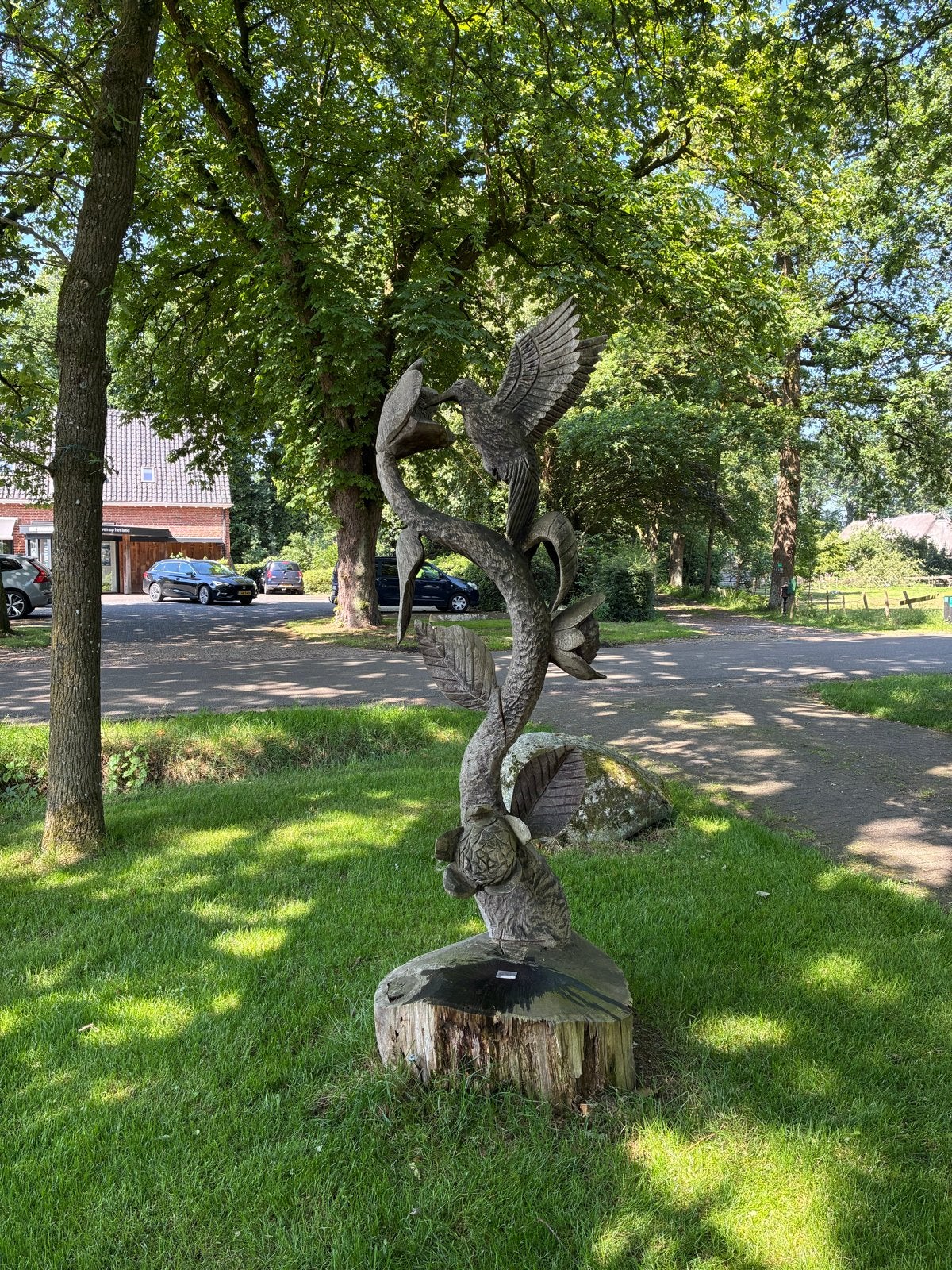 Houten sculptuur 'Hummingbird' door Tommy Carving, Ophalen, Houtsnijwerk, Handgemaakt, 1 meter - 2 meter