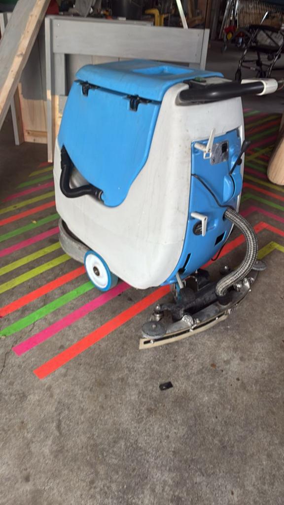 Schrobmachine SM 45 - Professionele Vloerreiniger, Ophalen of Verzenden, Gebruikt, Schrobmachine