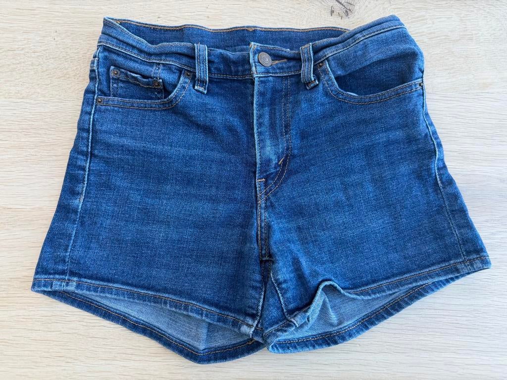 Levi's denim shorts maat 25 (XS), Kort, Blauw, Ophalen of Verzenden, Zo goed als nieuw
