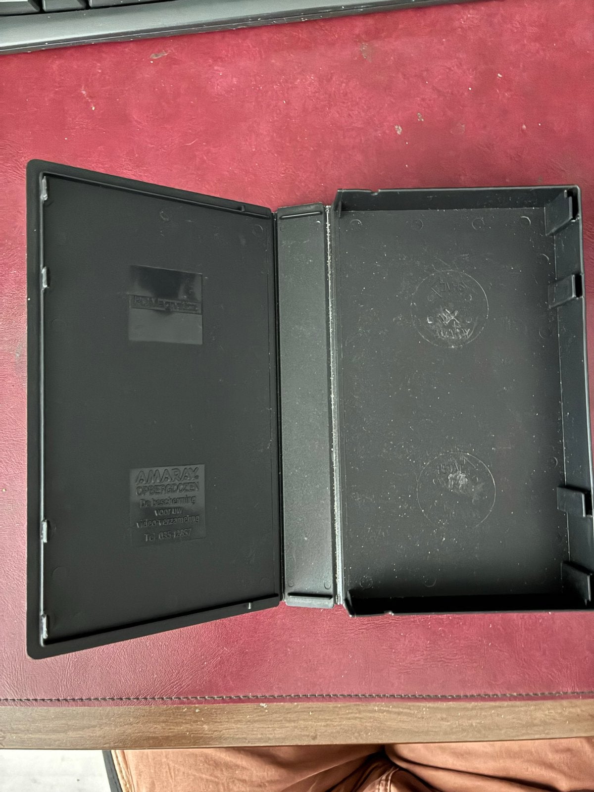 Gezocht: Vhs video cassette doosjes plastic, Ophalen, Gebruikt
