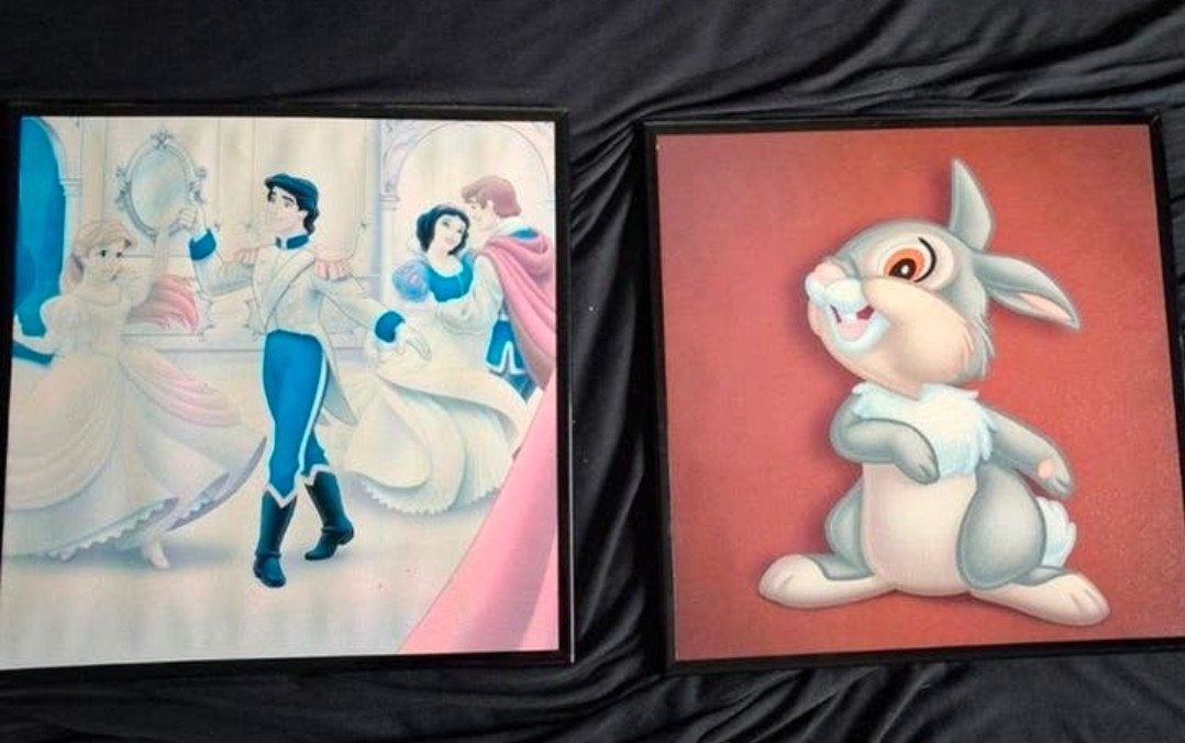 Disney schilderijen bambi + prinsessen 34x34, Gebruikt, Ophalen of Verzenden, Wanddecoratie, Disney