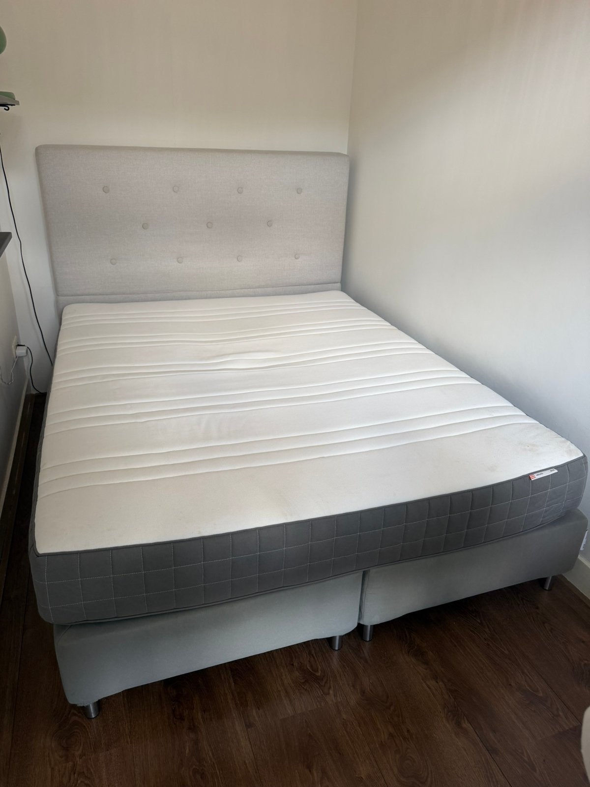 Gratis tweepersoonsbed incl matras 160x200, Gebruikt, Tweepersoons, Ophalen of Verzenden, 200 cm
