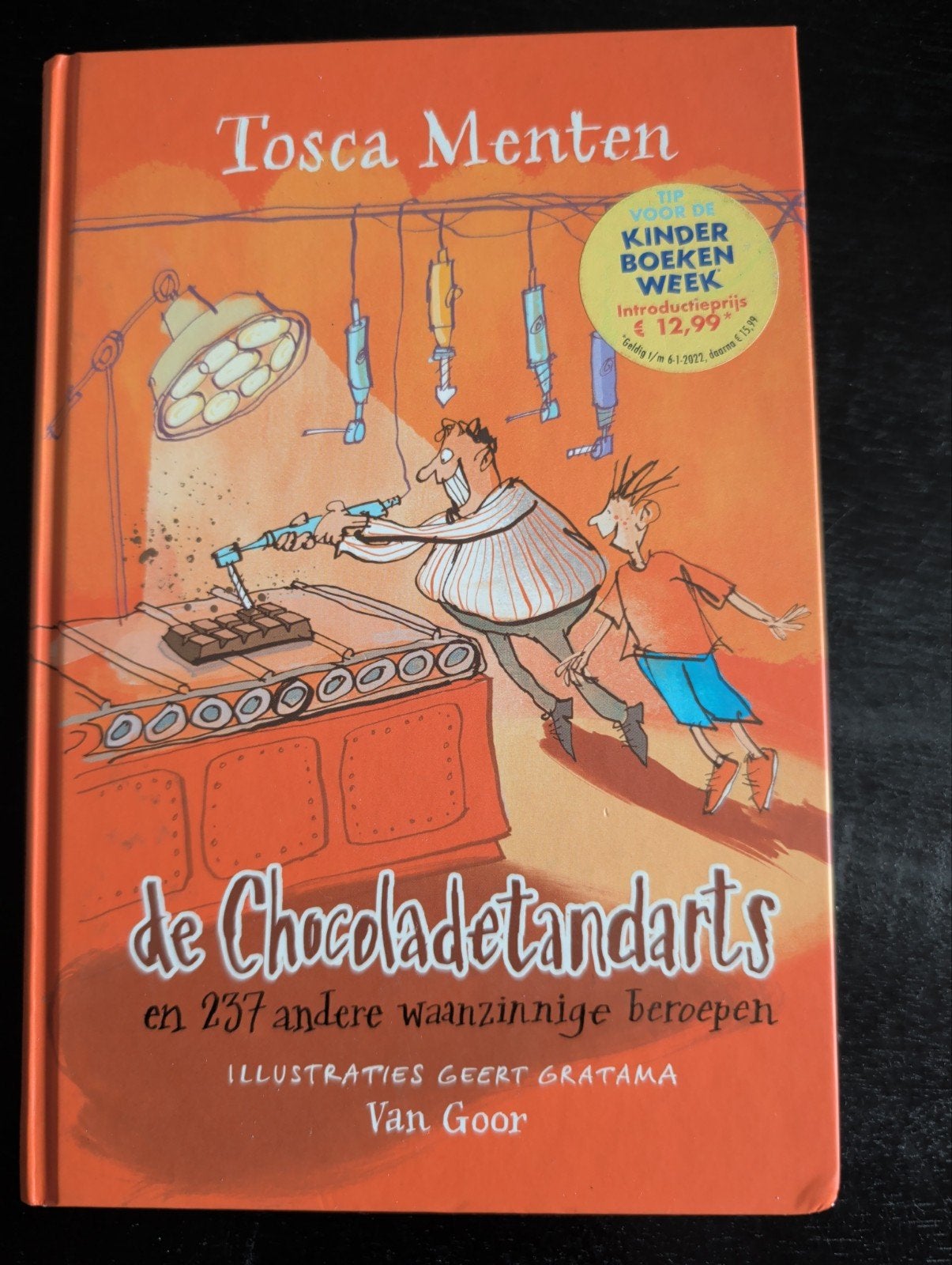 De Chocoladetandarts - Tosca Menten, Boeken, Ophalen of Verzenden, Zo goed als nieuw, Tosca Menten, Fictie algemeen