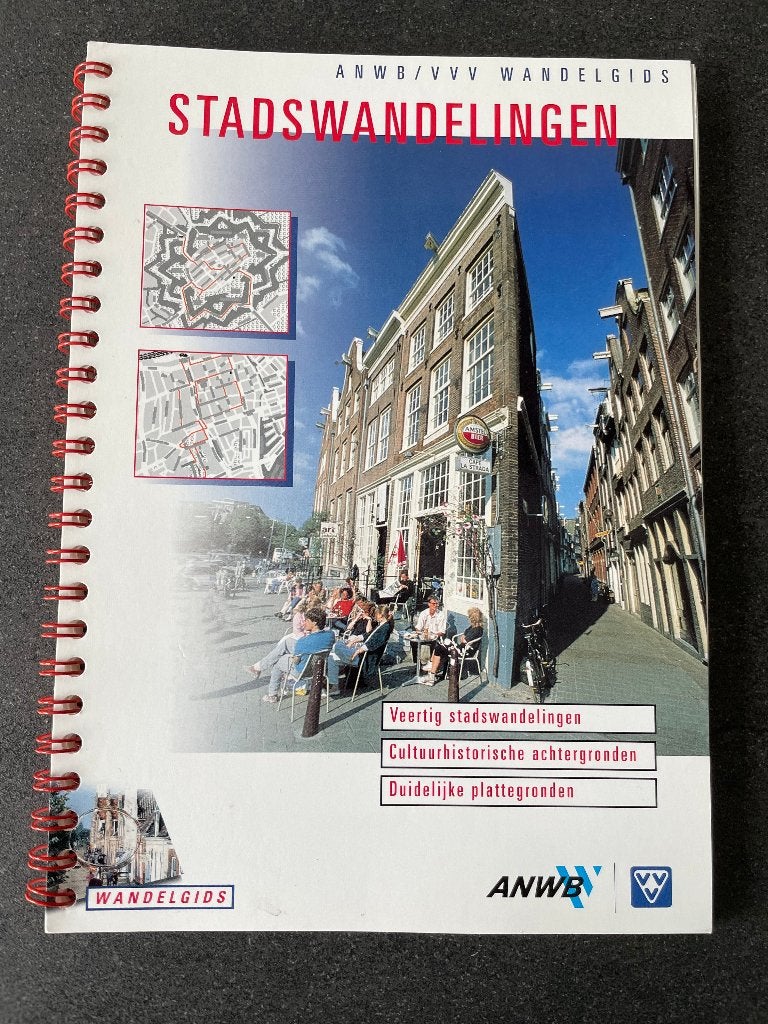 ANWB 40 stadswandelingen, Ophalen of Verzenden, Zo goed als nieuw, Reisgids of -boek, ANWB