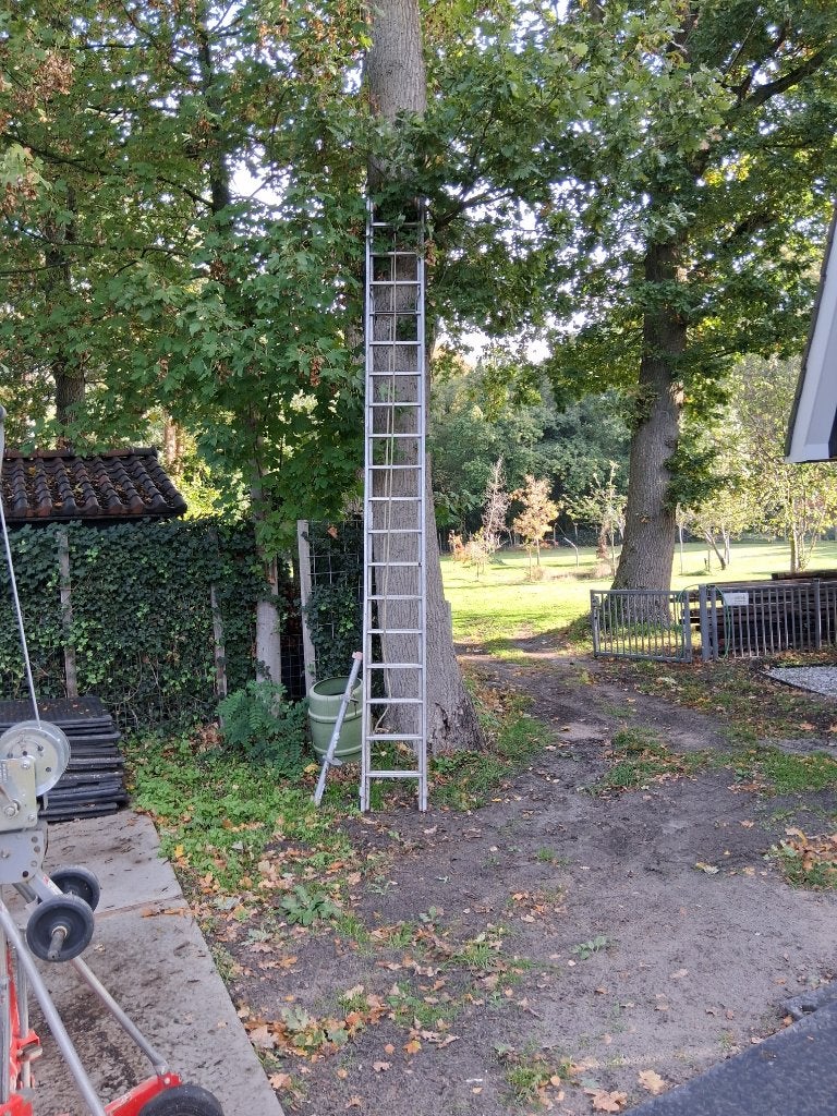 Tweedelige aluminium schuifladder 7,5m - 18 treden, Doe-het-zelf en Verbouw, Ophalen, Gebruikt, Ladder, Opvouwbaar of Inschuifbaar