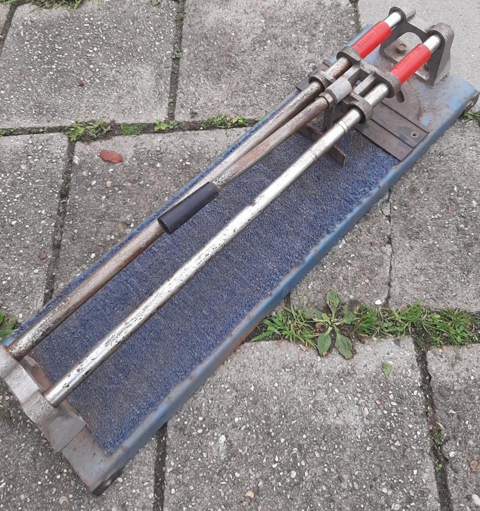 Tegelsnijder 40cm - Gebruikt maar functioneel, Doe-het-zelf en Verbouw, Ophalen, Gebruikt