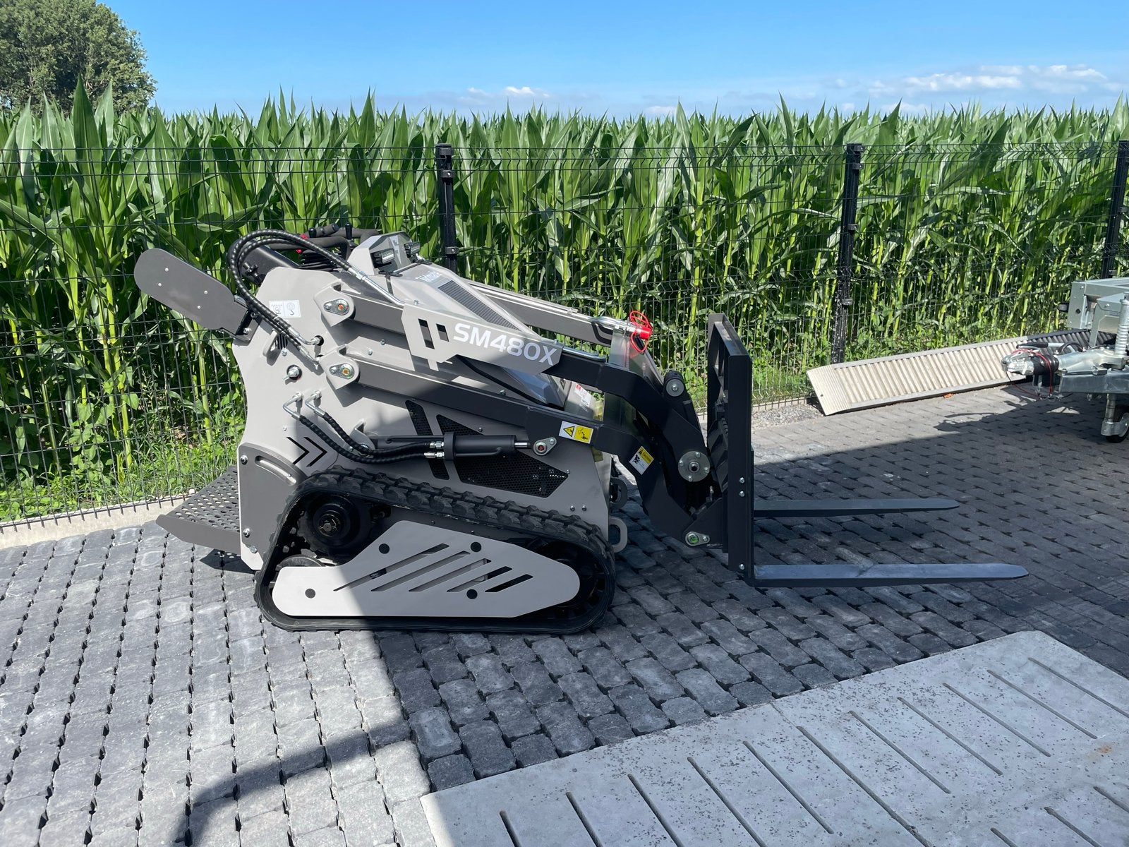 Skidmate SM480X Minishovel / Minilader / Rupslader, Ophalen, Wiellader of Shovel