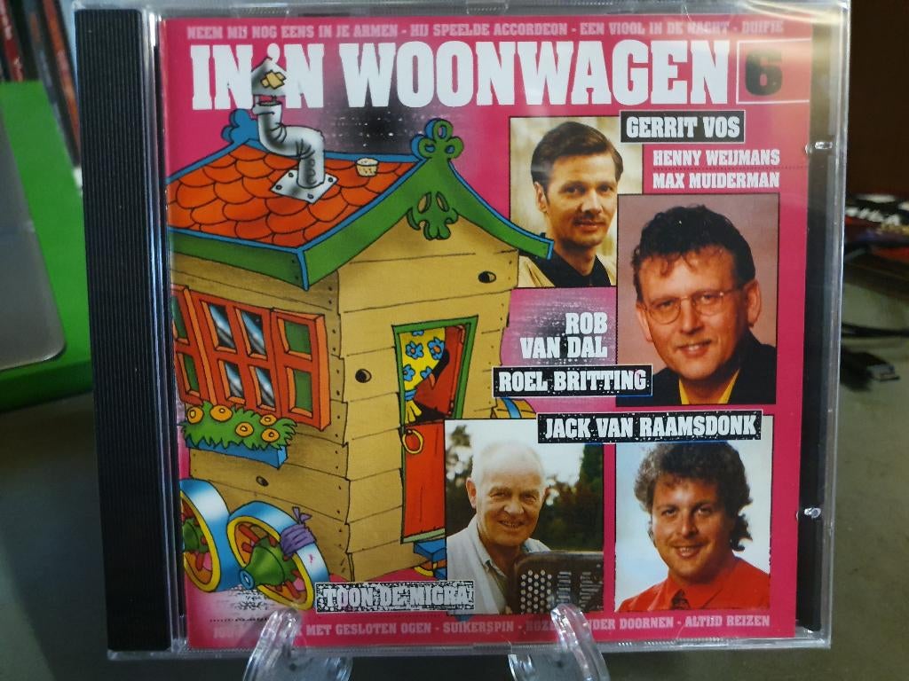 In n Woonwagen cd 6, Ophalen, Zo goed als nieuw, Levenslied of Smartlap