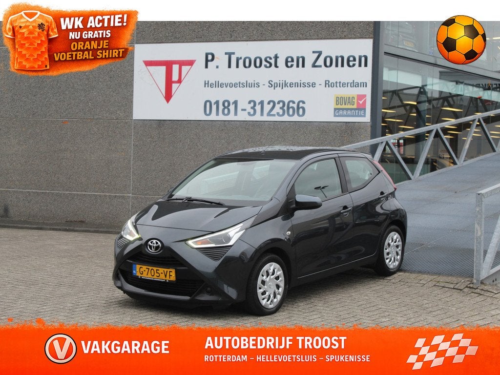 Toyota Aygo 1.0 VVT-i x-play 1ste Eigenaar/Achteruitrijcamer, Voorwielaandrijving, 12 maanden, Stof, Gebruikt