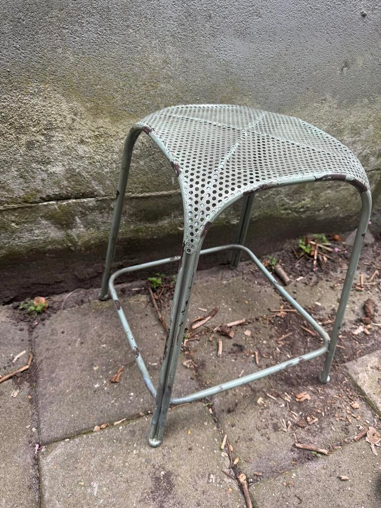 Metalen krukje, Gebruikt, Overige kleuren, Ophalen of Verzenden, Metaal