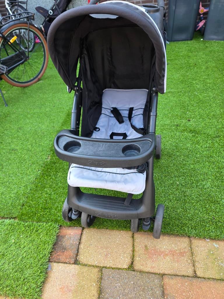 Mooie Hauck kinderwagen - Zwart/Grijs, Ophalen of Verzenden
