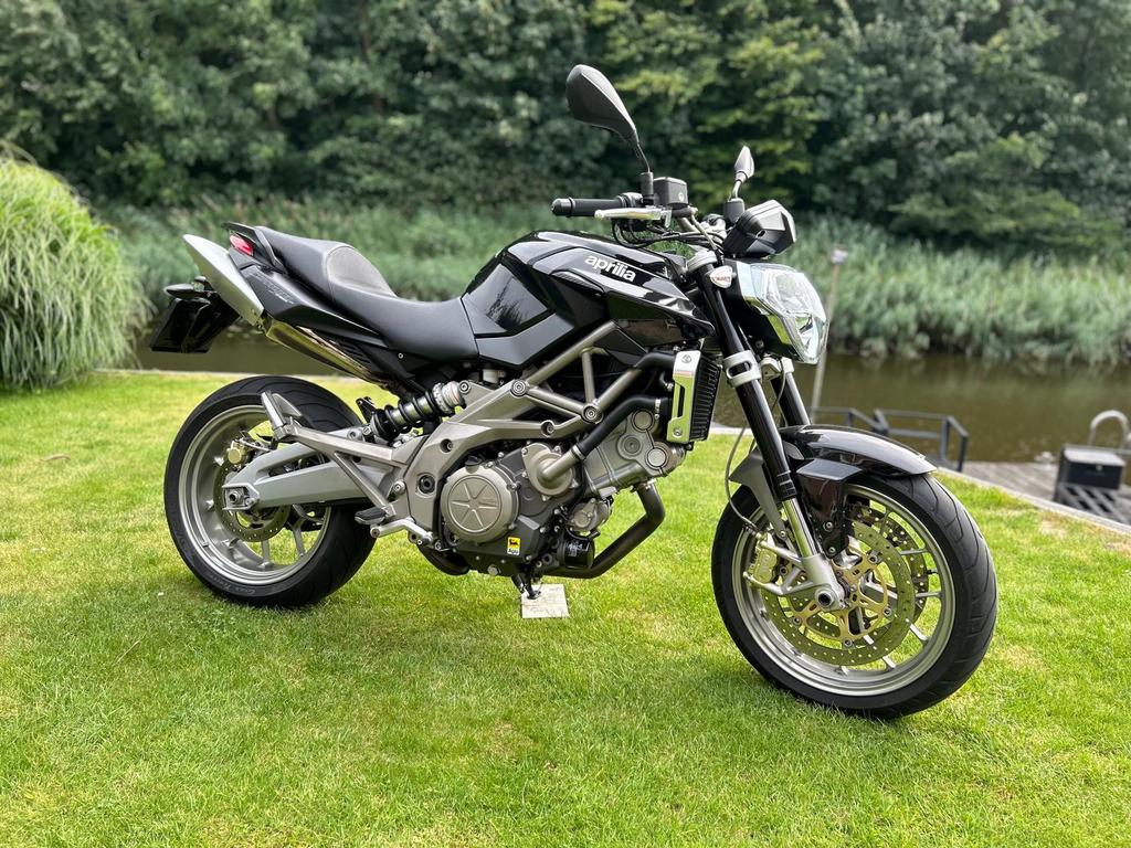 Aprilia Shiver 750, Motoren, Motoren | Honda, 2 cilinders, Particulier, Meer dan 35 kW, Minimaal motorrijbewijs A2