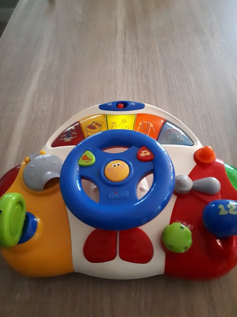 chicco autostuur met geluiden, Ophalen, Gebruikt, Rekenen, Met licht