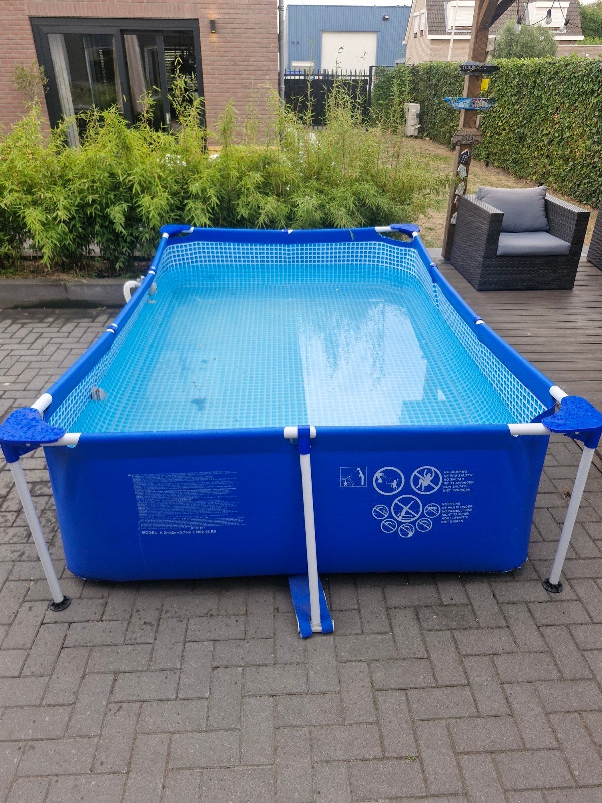 Intex Opzetzwembad met filterpomp - Zo goed als nieuw, Ophalen of Verzenden, Zo goed als nieuw, Opzetzwembad, Rechthoekig