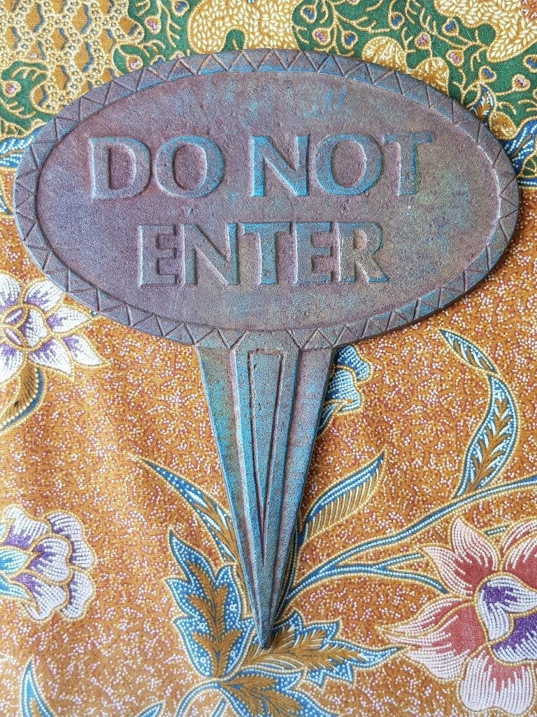 Do not enter mooi antiek bord uit Engeland van ijzer 23,2 cm, Ophalen of Verzenden